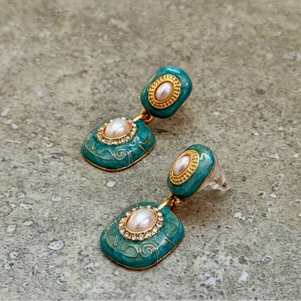 💖4/$30 NEW Elegant Dangle Earrings with imitation of pearl - Picture 4 of 5